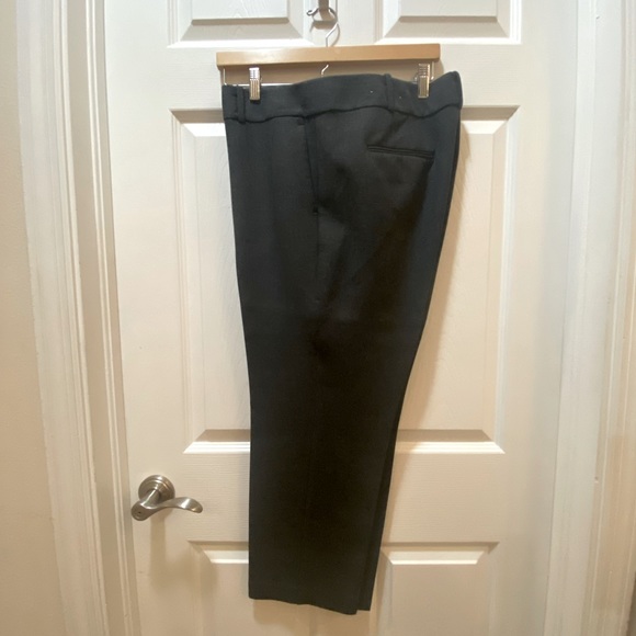 Ann Taylor Size 14 Kate fit Charcoal grey ankle length pant. - Picture 1 of 2